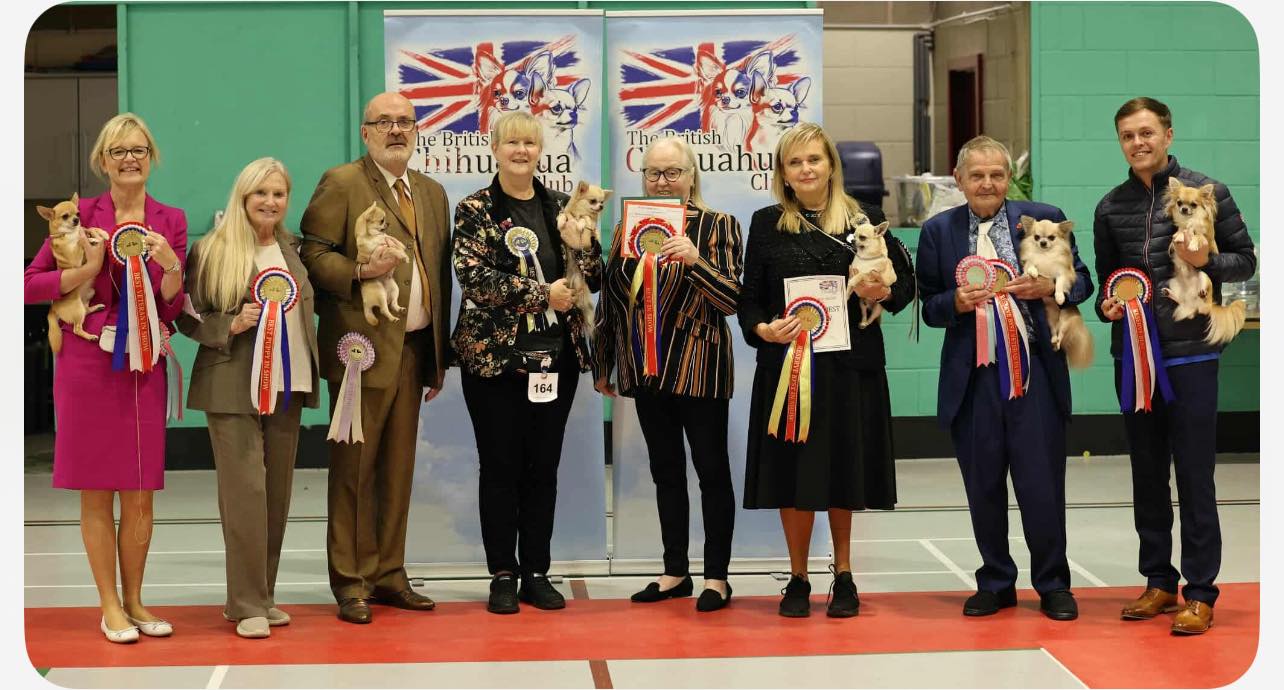 Photo of BIS winner and BIS judge